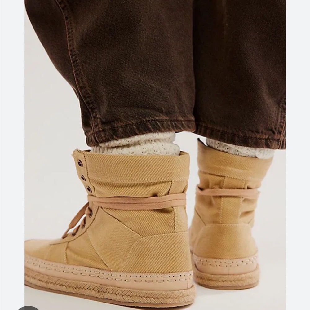 New Free People Menorca Lace Boots - Picture 2 of 3